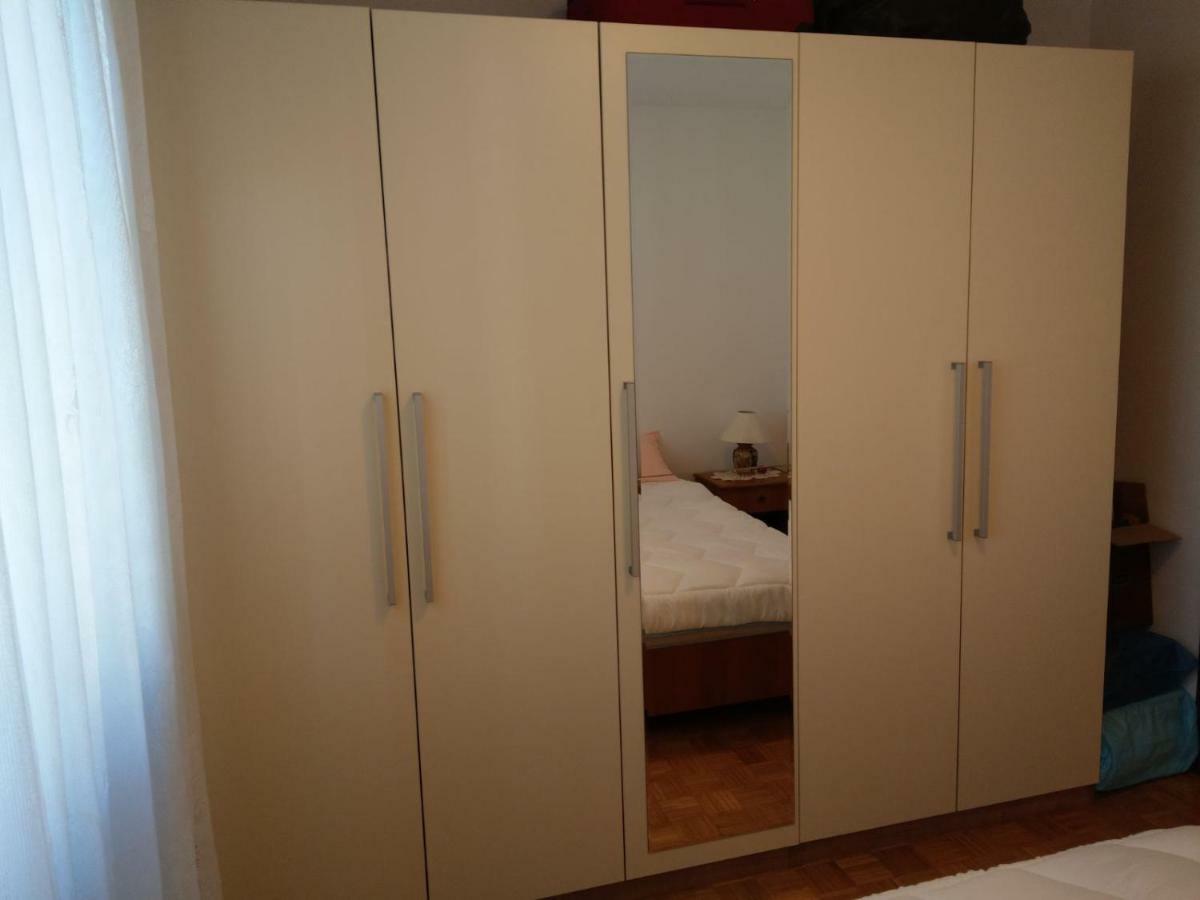 Apartment Koruna 1 พูลา ภายนอก รูปภาพ