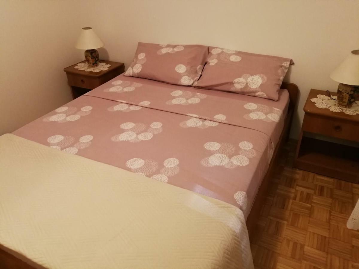 Apartment Koruna 1 พูลา ภายนอก รูปภาพ