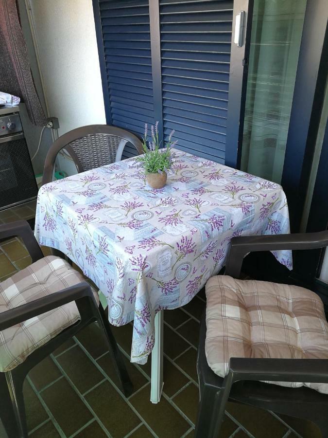 Apartment Koruna 1 พูลา ภายนอก รูปภาพ